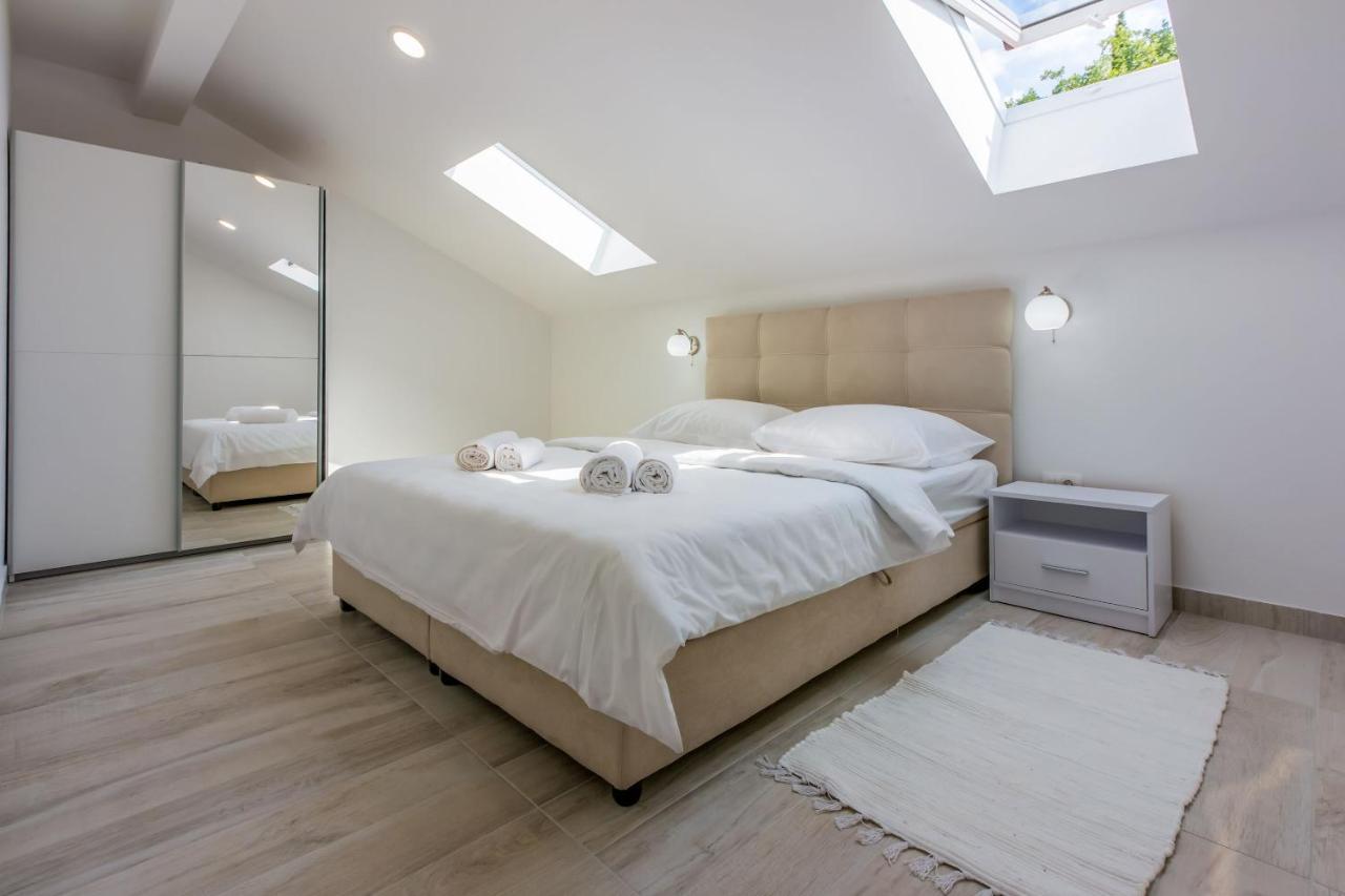 Apartments Cvetkovic Crikvenica Εξωτερικό φωτογραφία