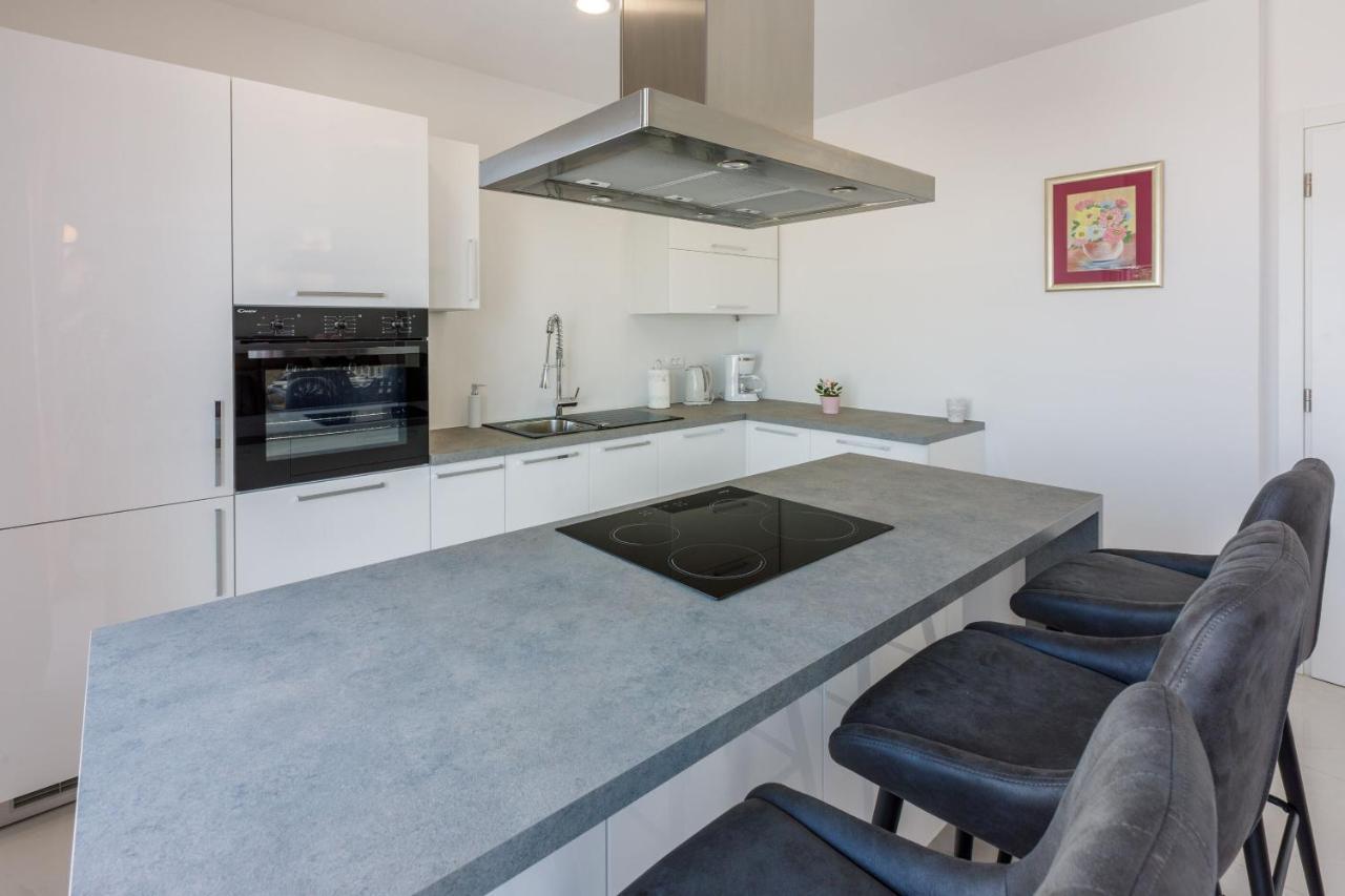 Apartments Cvetkovic Crikvenica Εξωτερικό φωτογραφία