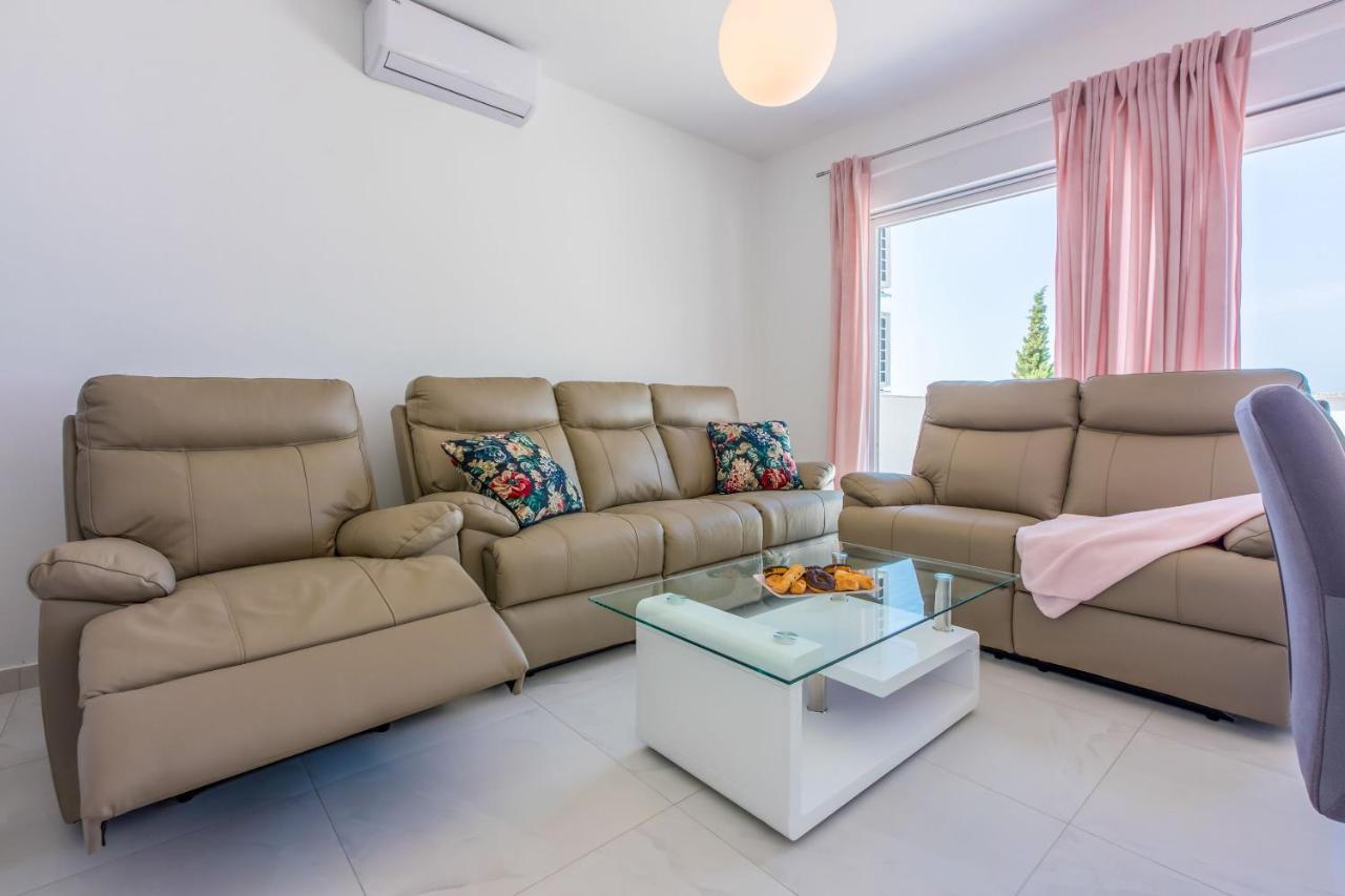 Apartments Cvetkovic Crikvenica Εξωτερικό φωτογραφία