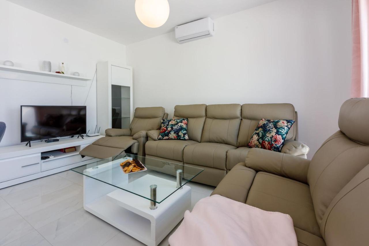 Apartments Cvetkovic Crikvenica Εξωτερικό φωτογραφία