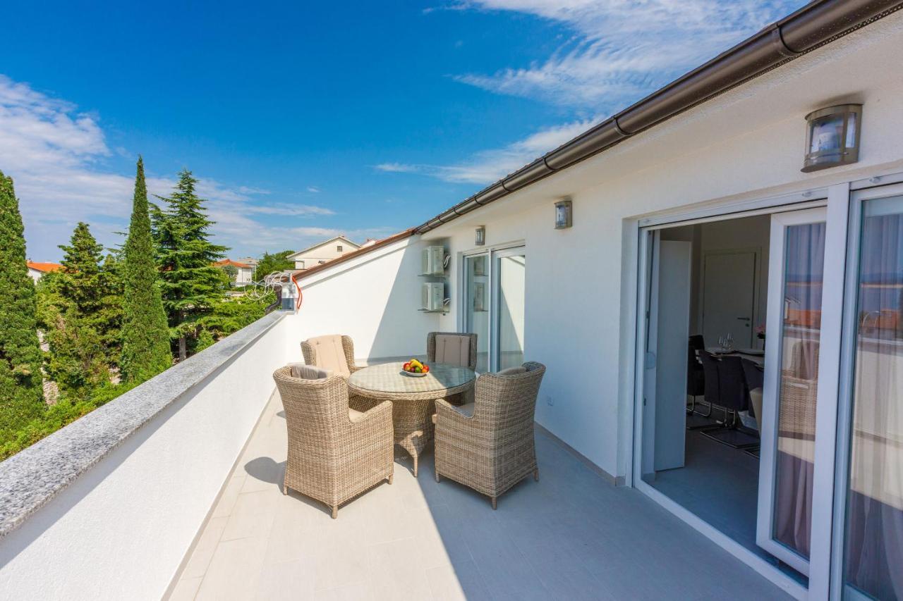 Apartments Cvetkovic Crikvenica Εξωτερικό φωτογραφία