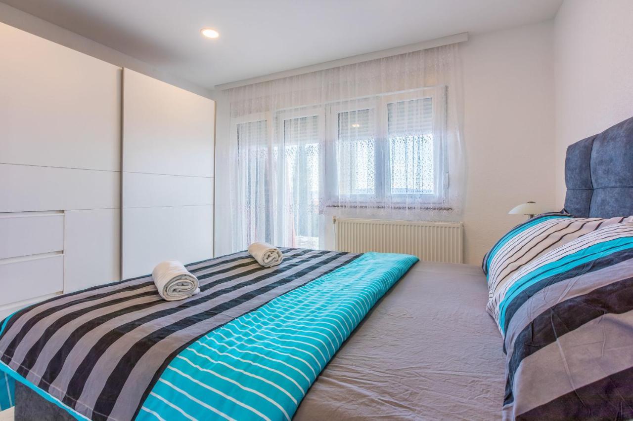 Apartments Cvetkovic Crikvenica Εξωτερικό φωτογραφία