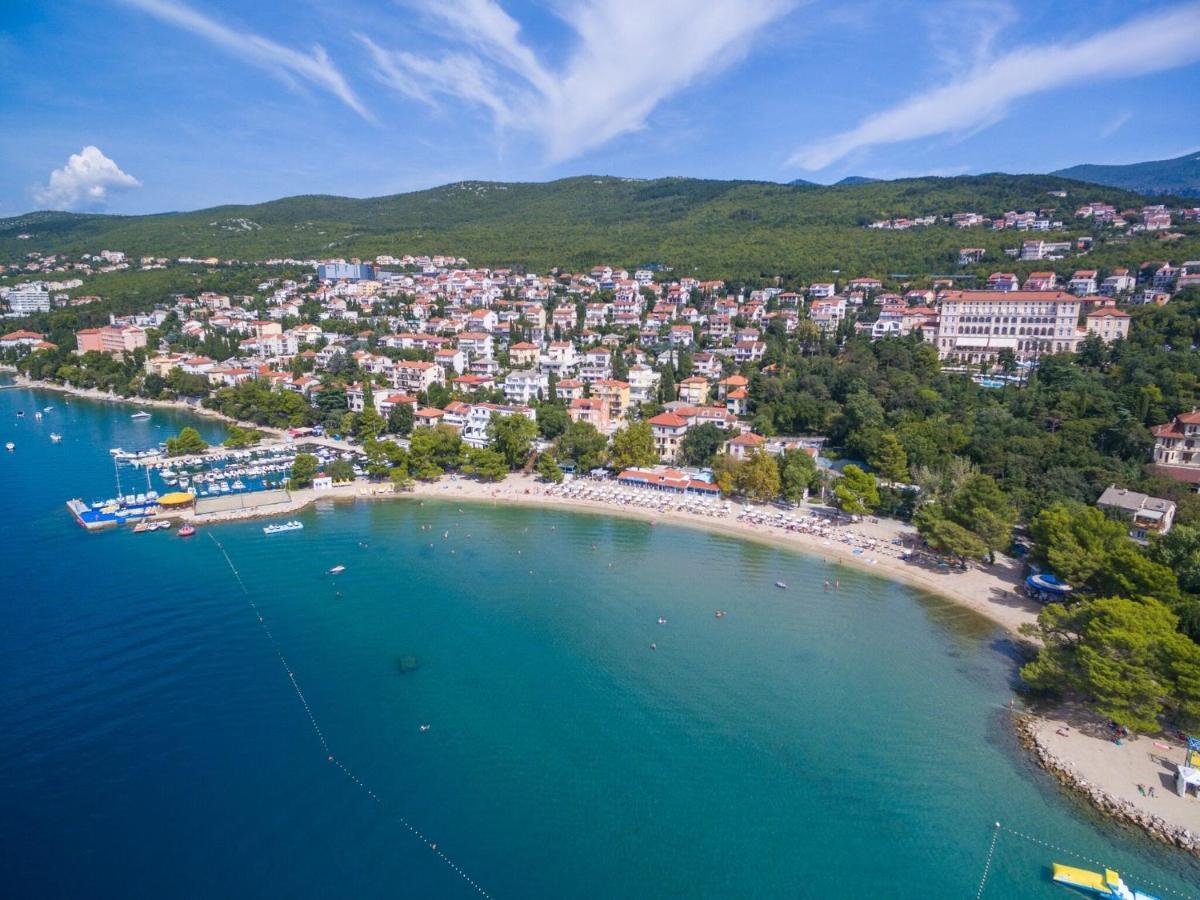 Apartments Cvetkovic Crikvenica Εξωτερικό φωτογραφία